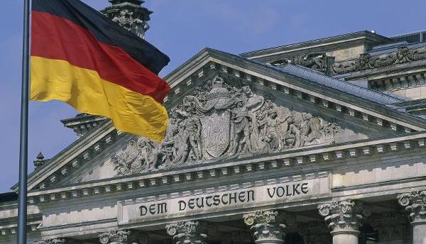 Reichstag schwarzrotgold