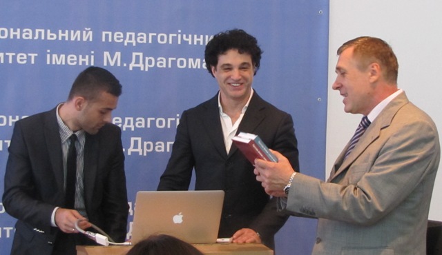 Головна М.Зельман