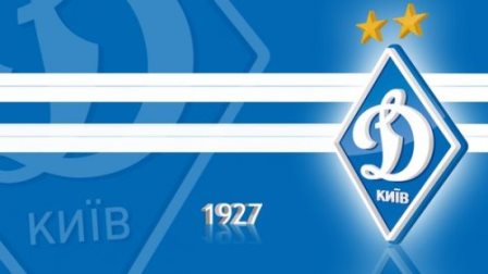 220223-na-futbolkah-igrokov-dinamo-pojavitsja-logotip-marafona